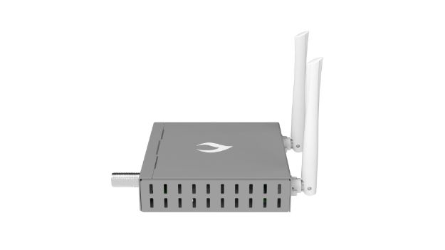 IgniteNet Indoor Gigabit Ethernet to Coax Bridge