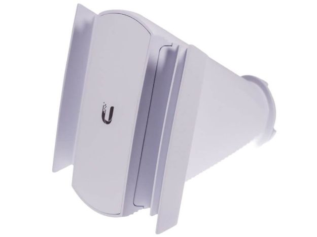 Ubiquiti UISP airMAX AC PrismStation 5GHz 60° Horn Antenna | Horn-5-60